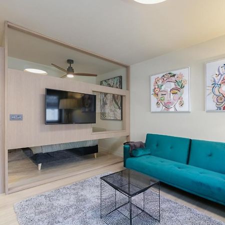 Suite De Lujo Puerta Del Sol+Parking วิโก ภายนอก รูปภาพ