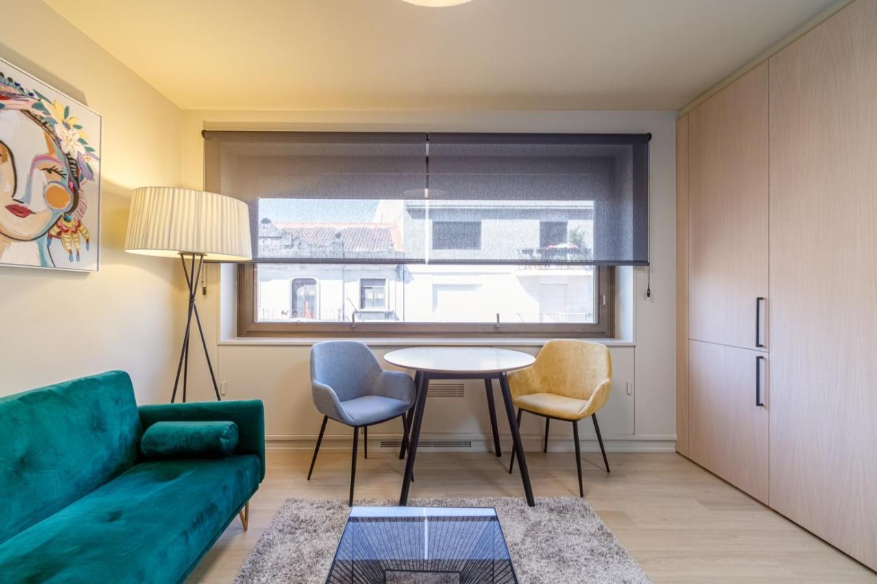 Suite De Lujo Puerta Del Sol+Parking วิโก ภายนอก รูปภาพ
